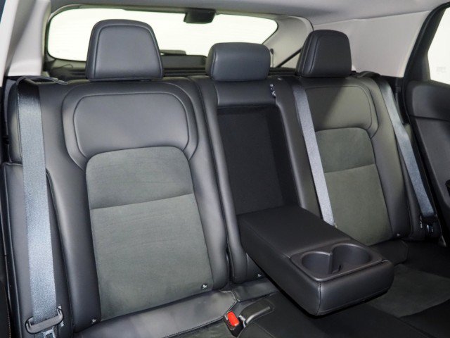 Used 2024 Nissan Ariya Evolve+ FWD image 17