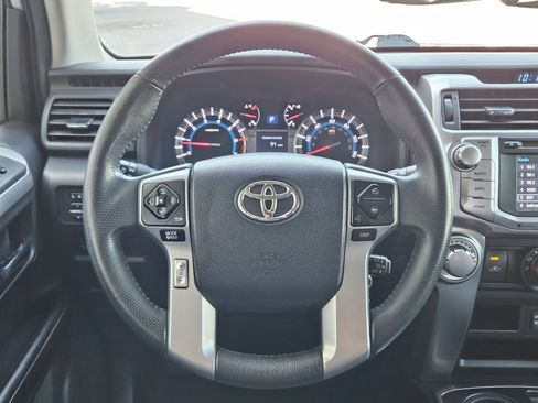 Used 2018 Toyota 4Runner SR5 RWD image 14