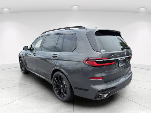 New 2027 BMW X7 xDrive40i w/ M Sport Package AWD/4WD image 6