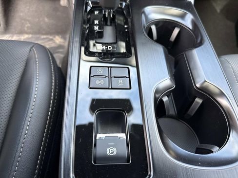New 2026 Subaru Outback Limited AWD/4WD image 35
