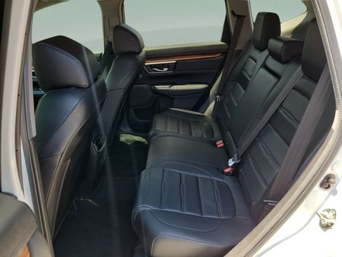 Used 2020 Honda CR-V Touring image 9