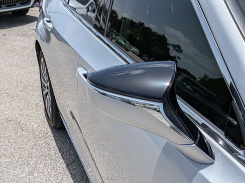 Used 2020 Lexus ES 350 w/ Accessory Package FWD image 12