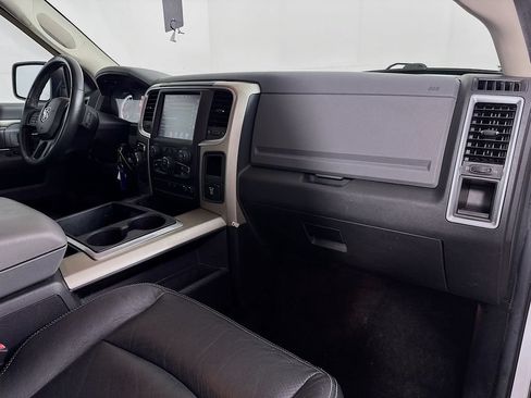 Used 2014 RAM 1500 Lone Star RWD image 32