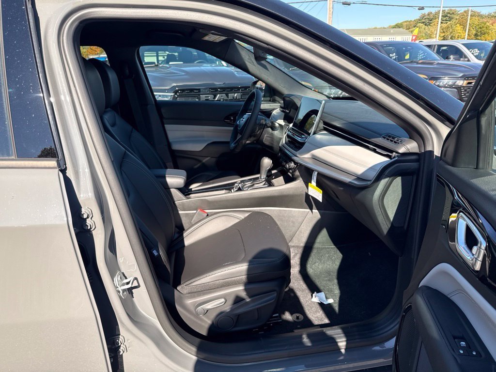 New 2026 Jeep Compass Limited AWD/4WD image 25
