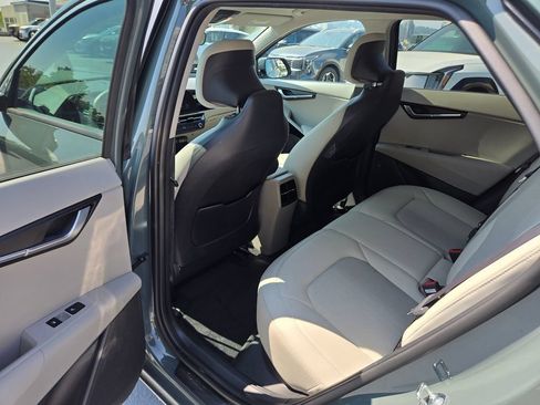Used 2023 Kia Niro Wind w/ Wind Preserve Package FWD image 15