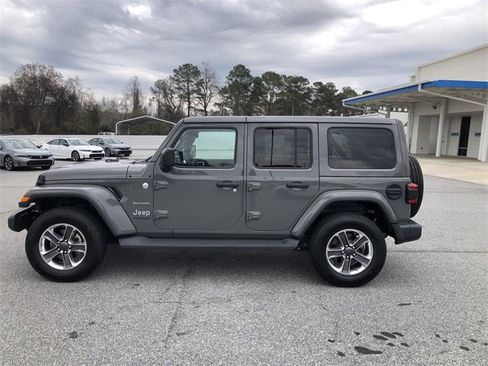 Used 2021 Jeep Wrangler Unlimited Sahara w/ LED Lighting Group image 5