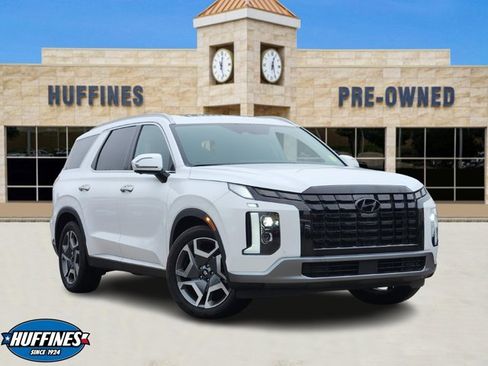 Used 2025 Hyundai Palisade Limited image 1