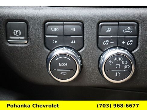 Certified 2023 GMC Sierra 1500 SLT w/ SLT Convenience Package AWD/4WD image 13
