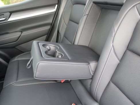 New 2025 GMC Terrain Elevation w/ Elevation Premium Package image 39