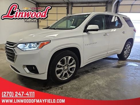 Used 2018 Chevrolet Traverse Premier AWD/4WD image 5