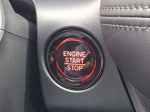 Certified 2023 Honda HR-V LX image 25