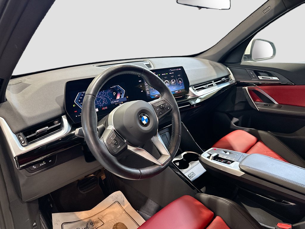 Used 2023 BMW X1 xDrive28i w/ Convenience Package AWD/4WD image 9