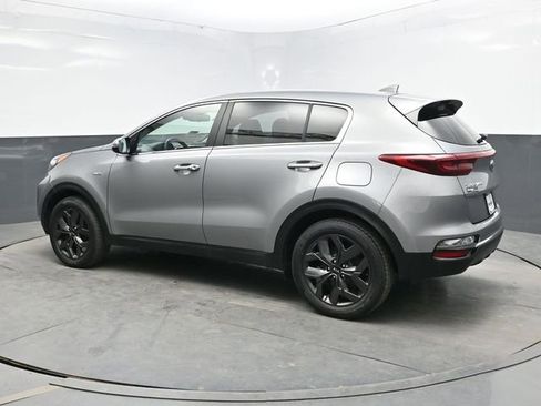 Used 2022 Kia Sportage LX w/ LX AWD Value Edition Package image 4