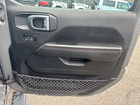 Used 2021 Jeep Gladiator Rubicon image 13