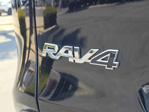 Used 2025 Toyota RAV4 LE FWD image 14