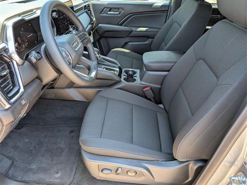 New 2026 GMC Canyon Elevation w/ Convenience Package image 9