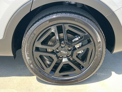 Used 2024 Kia Telluride EX X-Line AWD/4WD image 39