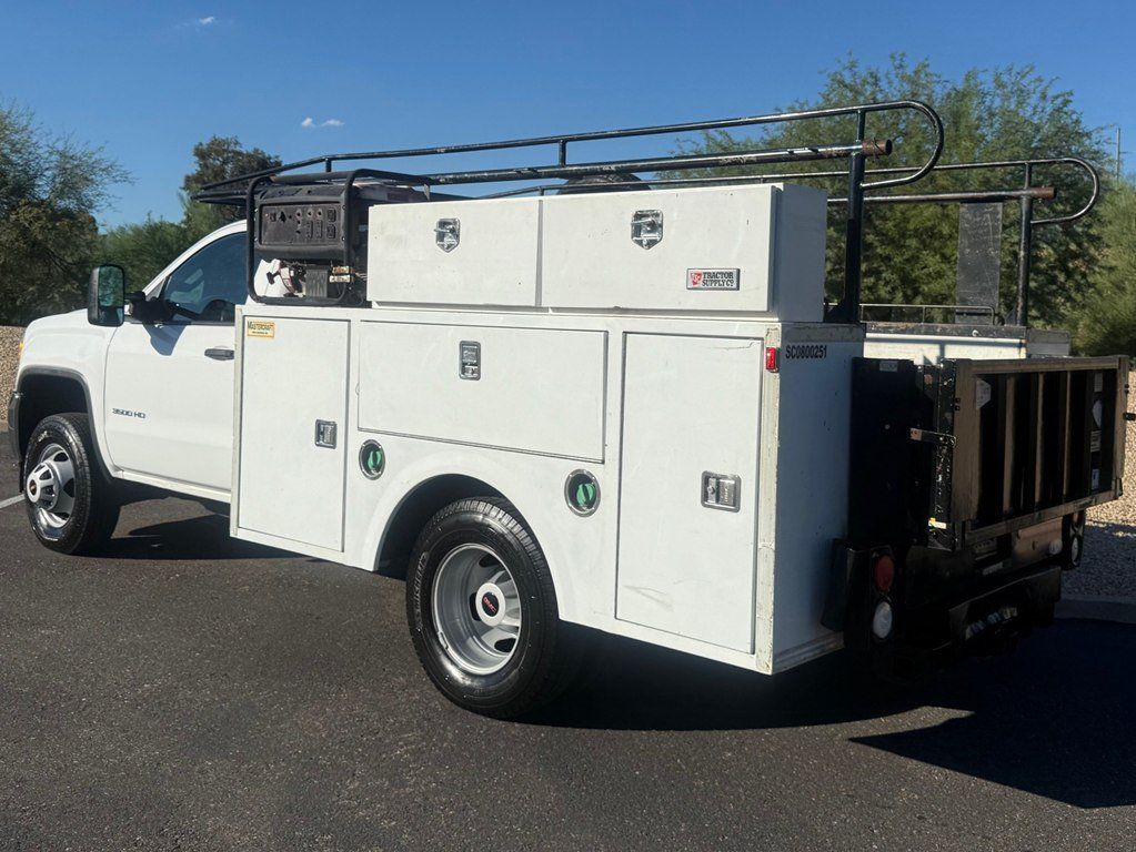 Used 2016 GMC Sierra 3500 2WD Regular Cab image 3