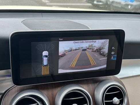 Used 2022 Mercedes-Benz GLC 300 4MATIC image 28