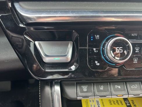 Used 2024 GMC Sierra 2500 Denali Ultimate image 51