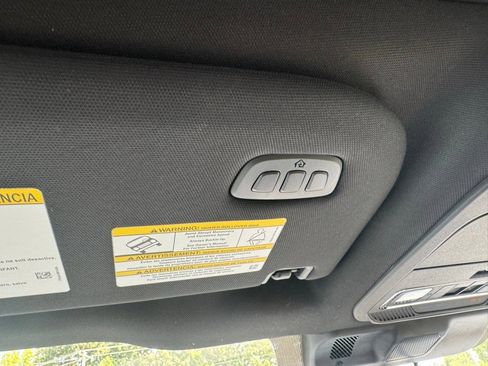 New 2025 Ford F250 Lariat w/ Lariat Ultimate Package image 12