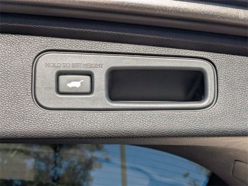 Certified 2022 Honda Odyssey Touring image 14