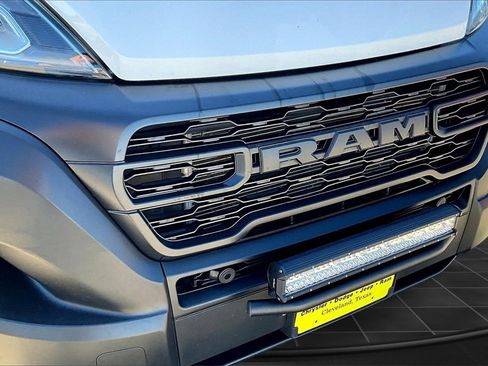 Used 2024 RAM ProMaster 2500 w/ Swivel Seat Group image 27