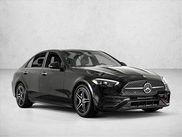 Used 2023 Mercedes-Benz C 300 4MATIC Sedan image 3
