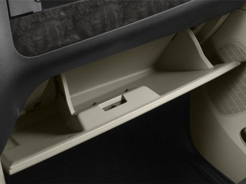 Used 2014 Dodge Grand Caravan SE w/ Quick Order Package 29E SE image 18