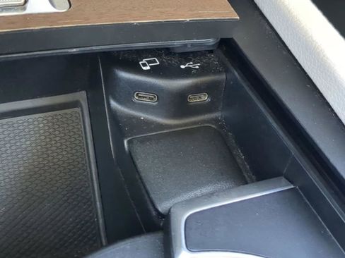 Used 2022 Mercedes-Benz GLE 350 image 63