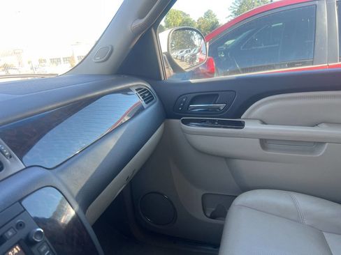 Used 2012 GMC Yukon Denali image 21