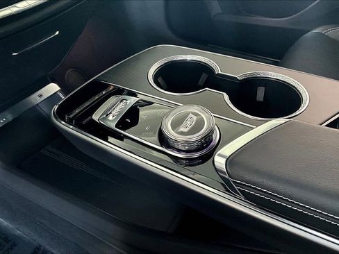 Certified 2025 Cadillac Lyriq Luxury w/ LPO, Floor Liner Package AWD/4WD image 18