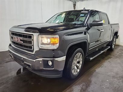 Used 2015 GMC Sierra 1500 SLT w/ SLT Crew Cab Value Package