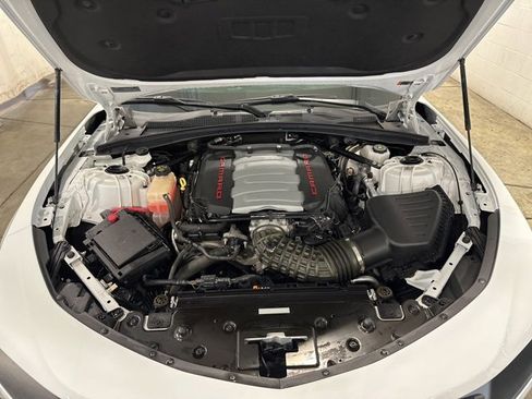 Used 2023 Chevrolet Camaro LT w/ Technology Package image 35