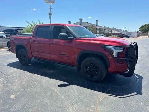 Used 2024 Toyota Tundra SR5 AWD/4WD image 18