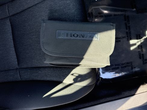 Certified 2025 Honda Accord SE image 36