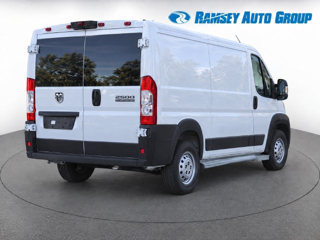 Used 2025 RAM ProMaster 2500 w/ U-Haul Equipment Group FWD image 4