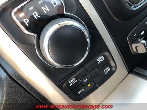 Used 2015 RAM 1500 Big Horn AWD/4WD image 16
