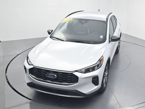 Used 2025 Ford Escape ST-Line FWD image 42