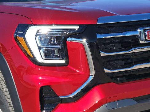 New 2026 GMC Terrain Elevation w/ Elevation Premium Package image 8