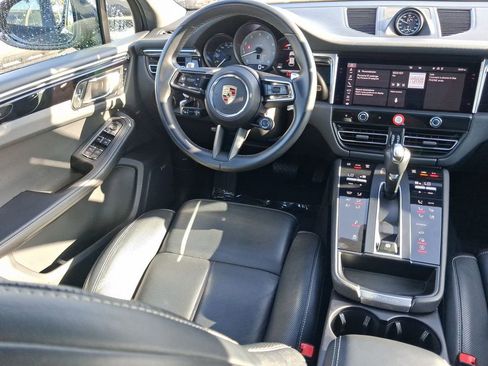 Used 2023 Porsche Macan S AWD/4WD image 12