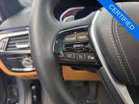 Used 2023 BMW 530i w/ Premium Package RWD image 19