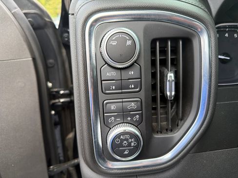 Used 2019 GMC Sierra 1500 SLT w/ SLT Premium Plus Package AWD/4WD image 20