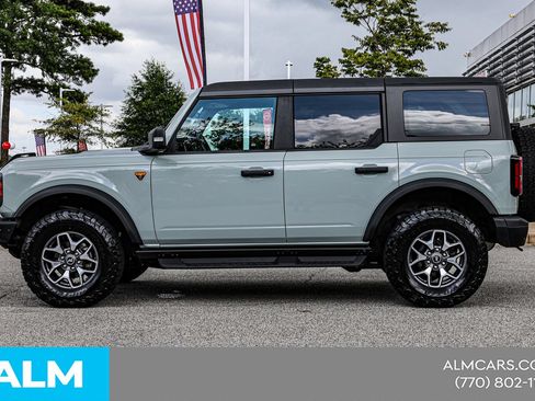 Used 2024 Ford Bronco Badlands AWD/4WD image 9