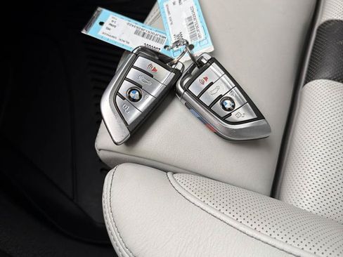 Used 2018 BMW M5 w/ Executive Package AWD/4WD image 31