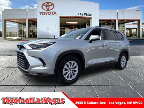 Certified 2024 Toyota Grand Highlander XLE image 1