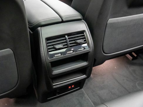 New 2026 BMW X5 xDrive50e w/ M Sport Package image 19