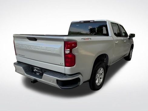 Used 2022 Chevrolet Silverado 1500 LT AWD/4WD image 13
