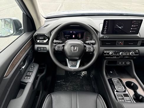 New 2026 Honda Pilot Elite image 16