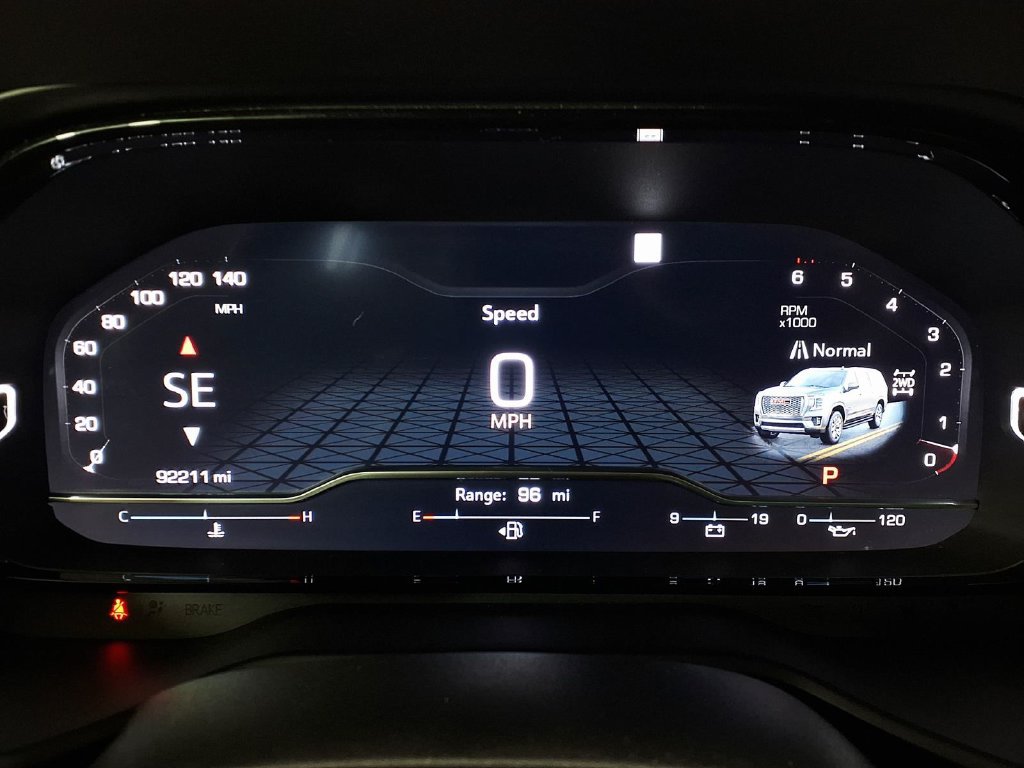 Used 2022 GMC Yukon Denali AWD/4WD image 18